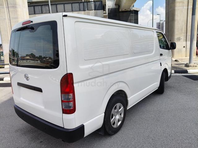 Ori 2023 Toyota HIACE 2.5 (M) Panel Van - 4