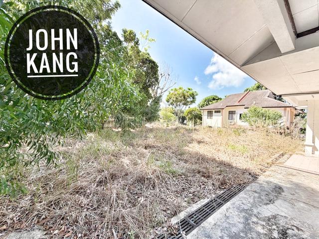Semi D, 5301sf, Botanica CT, Spacious Corner Lot, Cheapest Best Buy! 1