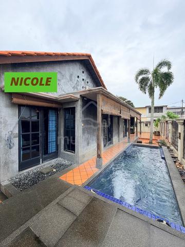 Tanjung Bungah Single Storey Semi-D Balinese Style Outdoor Jacuzzi 1