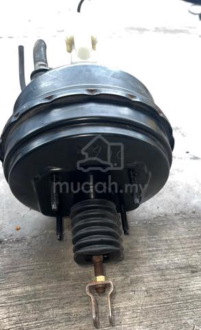 Toyota Wish ANE10 Brake Servo&Master Pump Set 2.0L - photo 4 of 5