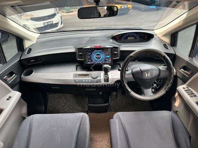 2010 Honda FREED 1.5 E (A) - 5