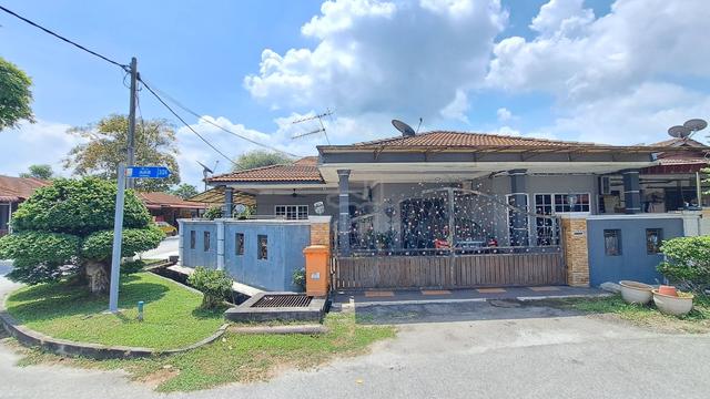 Single Storey Terrace CORNER Taman Banting Baru Selangor 1