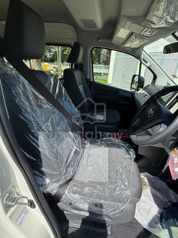 2026 Toyota HIACE 2.8 SLWB WINDOW VAN MY24 GDH321 - 4