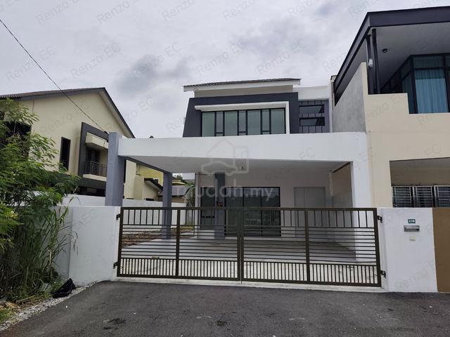 Never Occupied Double Storey SemiD Sell 1