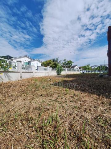 Saujana Tropika Seremban 2 (Corner with 28ft-30ft Land) Santana Summer 1