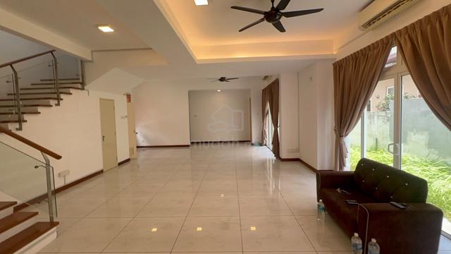 2 storey Bungalow Link for rent at Bandar Setia alam 1
