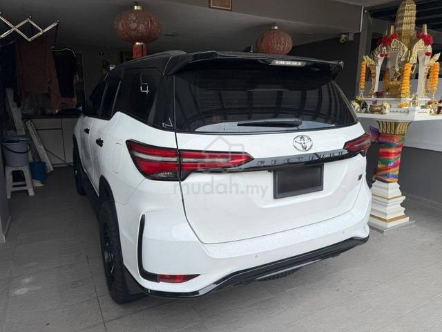 2023 Toyota FORTUNER 2.8 VRZ MY21 (A) - 4