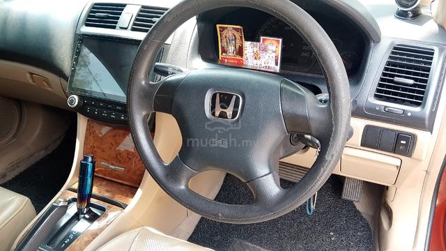 2004 Honda ACCORD 2.0 VTi (A) - 2