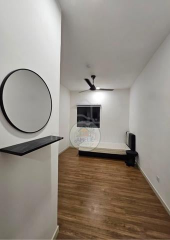 Amelie Stay | Master Room |Female Only | Sensory Residence Bangi 1