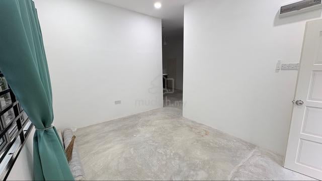 Rumah Untuk Disewa 1