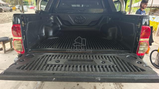 2015 Toyota HILUX 3.0 G TRD SPORTIVO MY14 KUN26R - 4