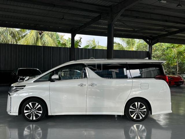 2021 Toyota ALPHARD 2.5 SC 2PD 7SEATER 38K KM - 3