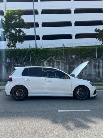 2012 Volkswagen GOLF 2.0 R (A) - 1