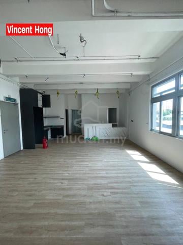 Georgetown 3rd floor shop lot 1000sq.ft 1