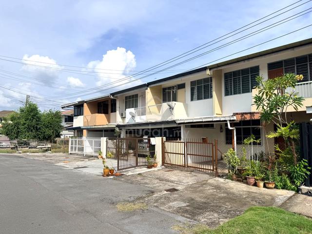 4.2PTS, Double Storey, LAKSAMANA CHENG HO 1