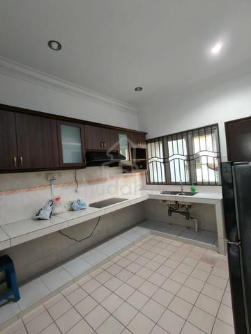 (Partially Furnished) Double Storey Puteri Klang for Rent 1
