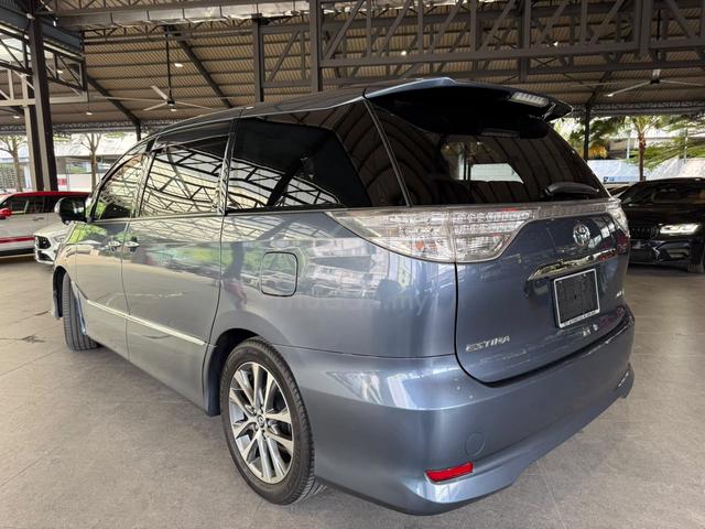 Toyota ESTIMA 2.4 AGH50 PREMIUM 2 POWER-DOOR - 2