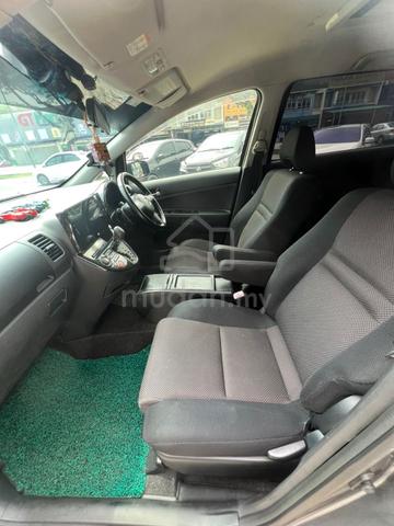 2004 Toyota WISH 1.8 TYPE E (A) - 5