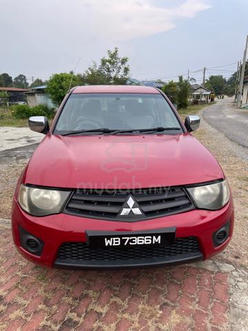 2015 Mitsubishi TRITON 2.5 LITE KA4TNJNMFR (M) - 3
