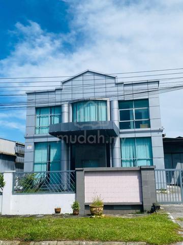 Muara Tabuan Detached Warehouse For Rent ! 1
