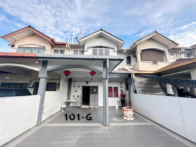 FACING FIELD!! BEST BUY!! 2 Storey House Tepi Sungai,Teluk Pulai Klang 1