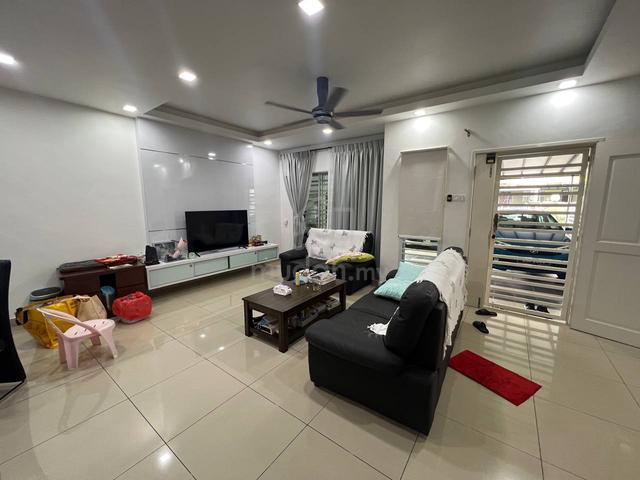 Cheap / Lakeview @ Seri Austin / 2 Sty Terrace / Fully Renovated 1