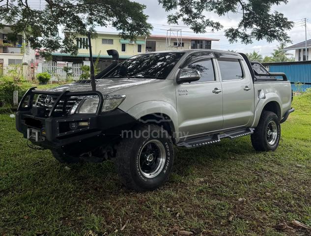 2013 Toyota HILUX 3.0 G VNT FACELIFT (A) - 4