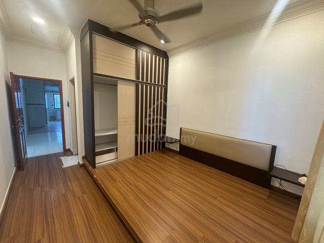 Good Condition / Single Storey / 3 Bed 2 Bath / Freehold 1