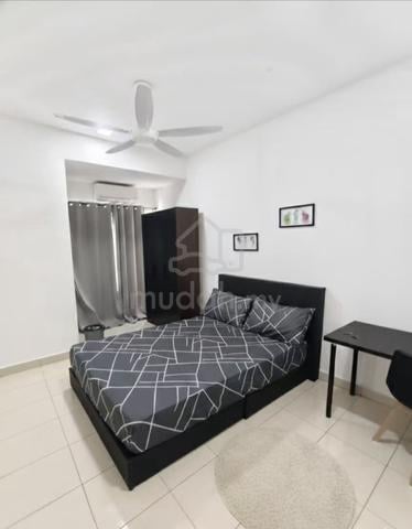 Medium Room Rent in Cyber South,near UiTM,KLIA,Cyber10,Tamarind Square 1