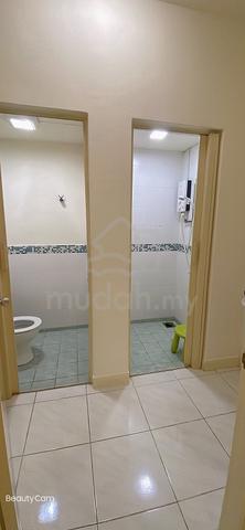 Medium Room @ Seri Maya , Setiawangsa 2 min to LRT Station 5
