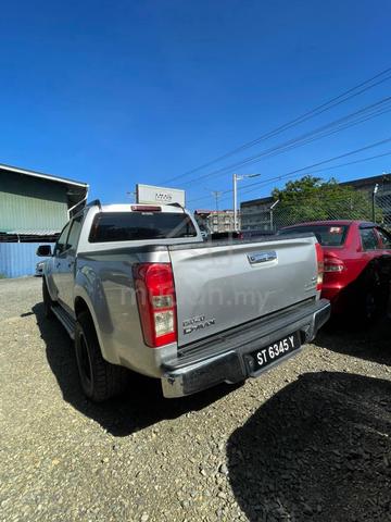 2017 Isuzu D-MAX 2.5 BEAST (A) - 2