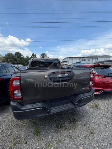 2025 Toyota HILUX 2.8 ROGUE MY20 (A) - 3
