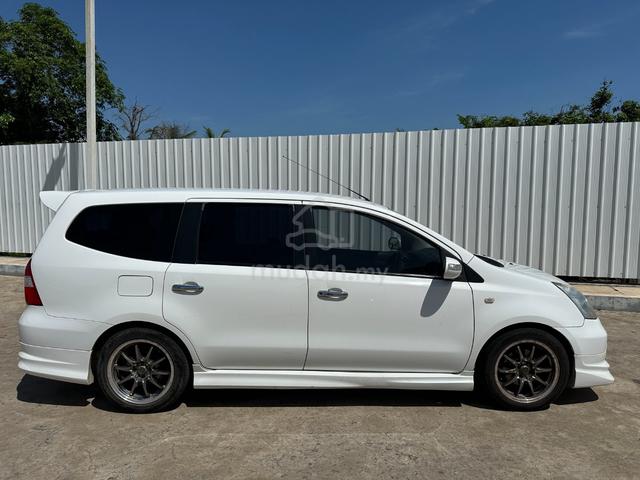 2011 Nissan GRAND LIVINA 1.8 IMPUL MC FACELIFT (A) - 5
