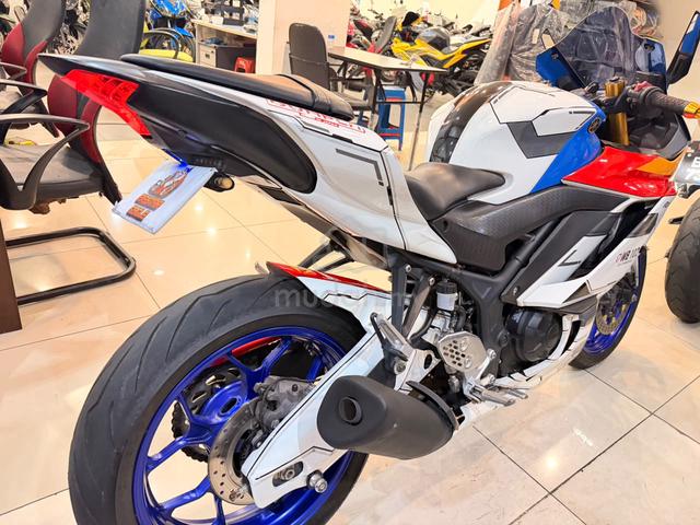 2023 YAMAHA R25 V3 ABS Hugger Gunpla Pirelli 16K✅ - photo 3 of 10