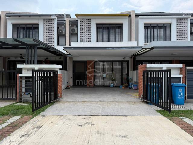 WELL MAINTAIN ❗❗ Double Storey Terrace Elmina Green 1 Shah Alam 1