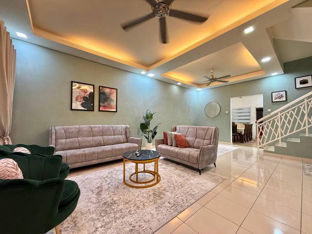 FULLY FURNISH! BIG Taman Puncak Saujana, Kajang, Double Storey Terrace 2
