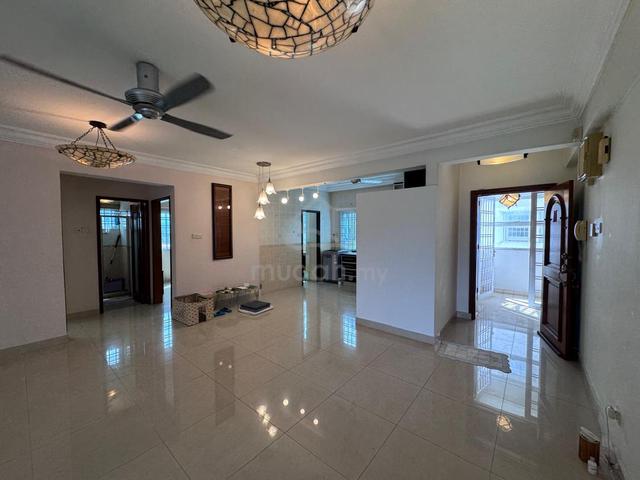 Awana Puri Condominiums 1