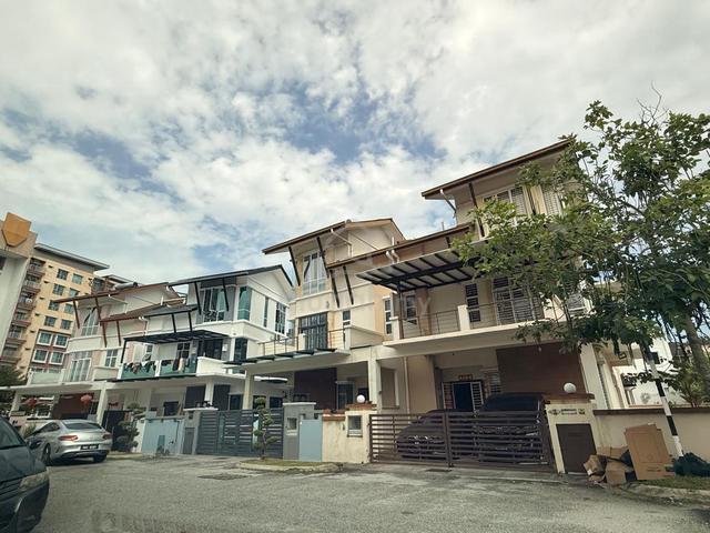 2.5 Storey Casa Residence Mahkota Cheras House for Sale 1
