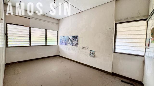 Greenlane Terrace Corner Landed House Island Park Semi-D 1
