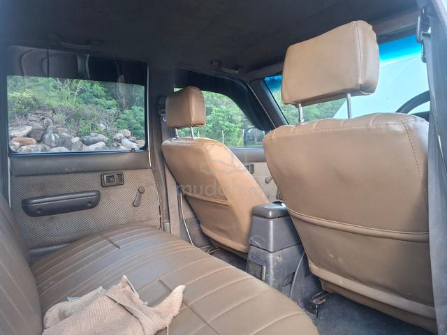 Toyota Hilux LN106 - 4