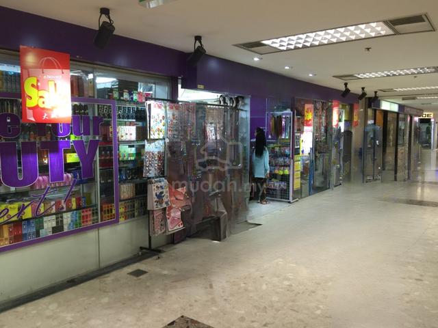 4 Adjoining Shops for Sale Centre Point, Sabah 1