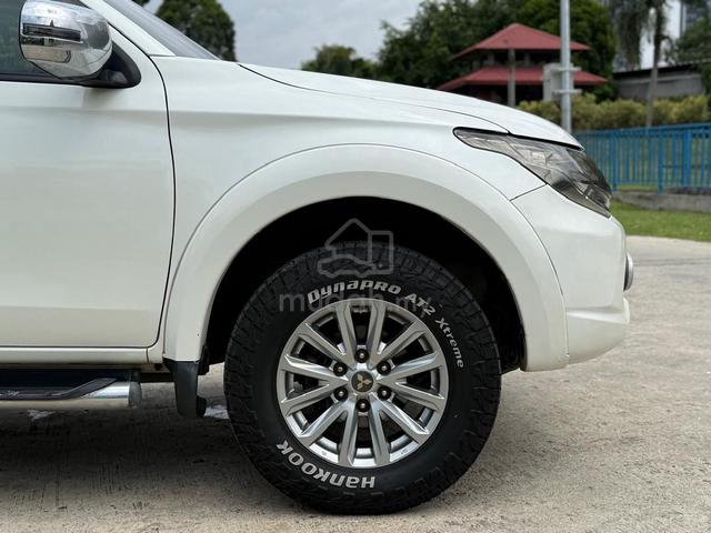 2015 Mitsubishi TRITON 2.5 VGT A/T (A) - 4