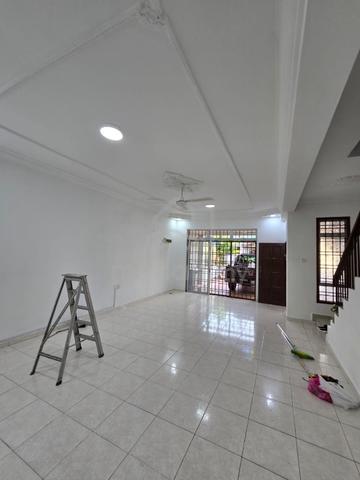 Double storey landed 1