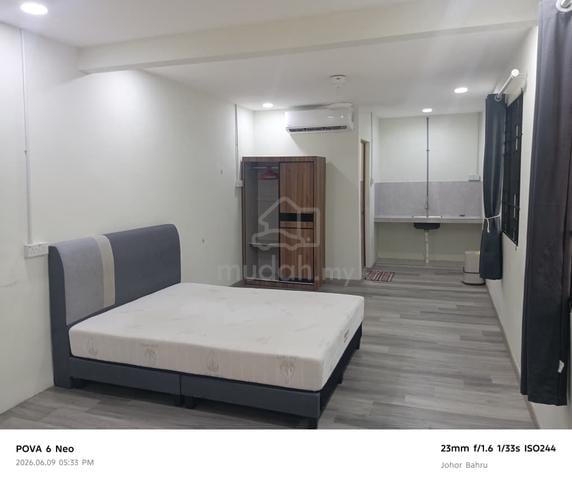 Larkin Bungalow House Studio Unit Fully Furnished for Rent Near CIQ 1