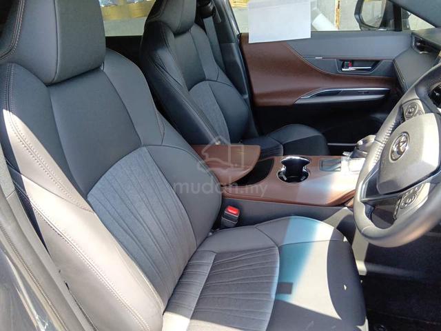 2024 BOOKNOW GREY/Brown DIM Toyota HARRIER 2.0 G - 5