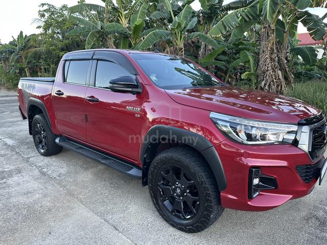 2019 Toyota HILUX 2.8 BLACK EDITION (A) - 3