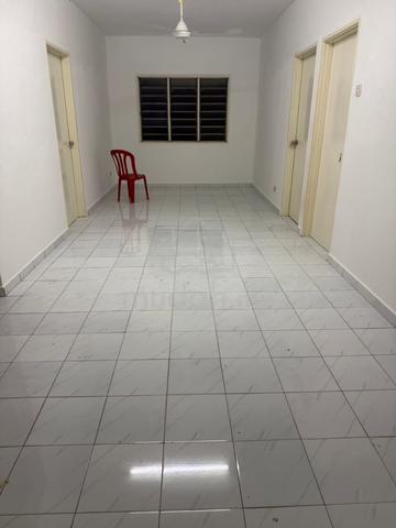 Pangsapuri Setia Vista 1