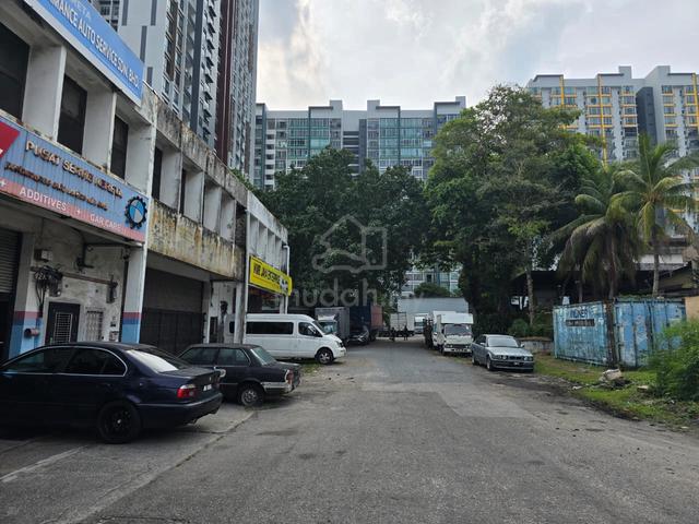 Mewah Ria Bukit Mewah Skudai, 30x80sf Terrace Warehouse Factory 1
