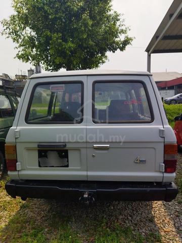 Toyota Landcruiser BJ60 3.5 (M) 1985 4x4 Diesel - 2