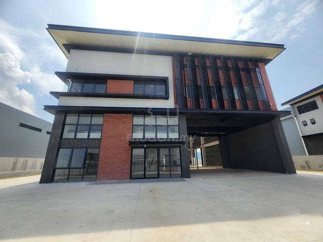 New Detached Factory in Elmina Business Park, Sg Buloh For Sale. 1